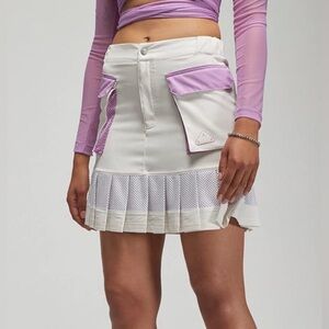 Women’s Nike Air Jordan Pleated Skirt Size XS Slim Fit